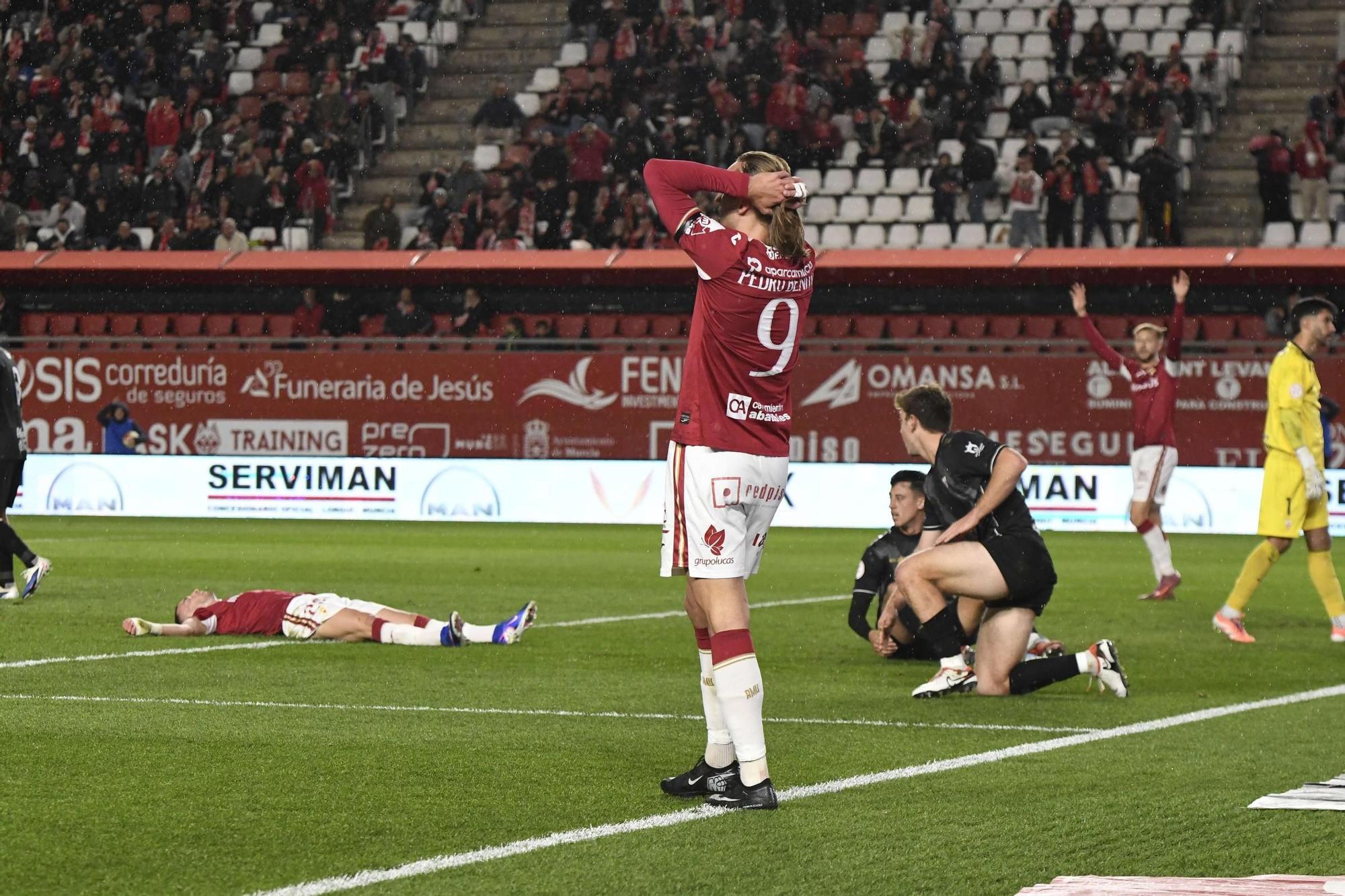 Todas las imágenes del Real Murcia - Algeciras