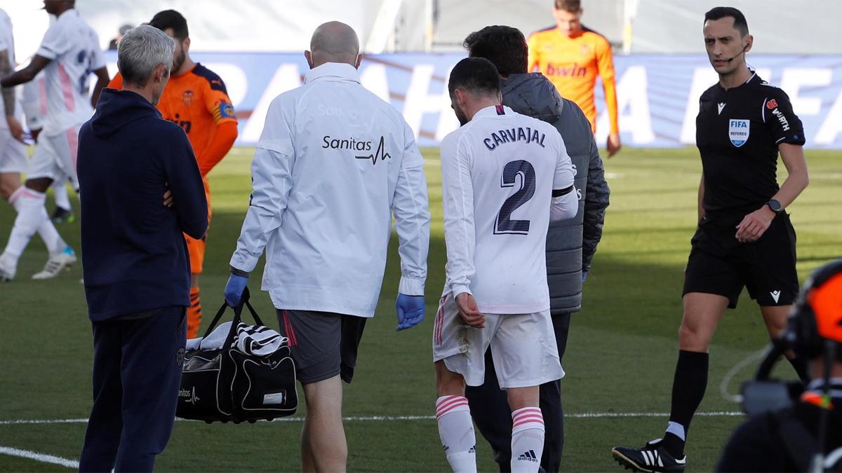 Carvajal volvió a lesionarse ante el Valencia