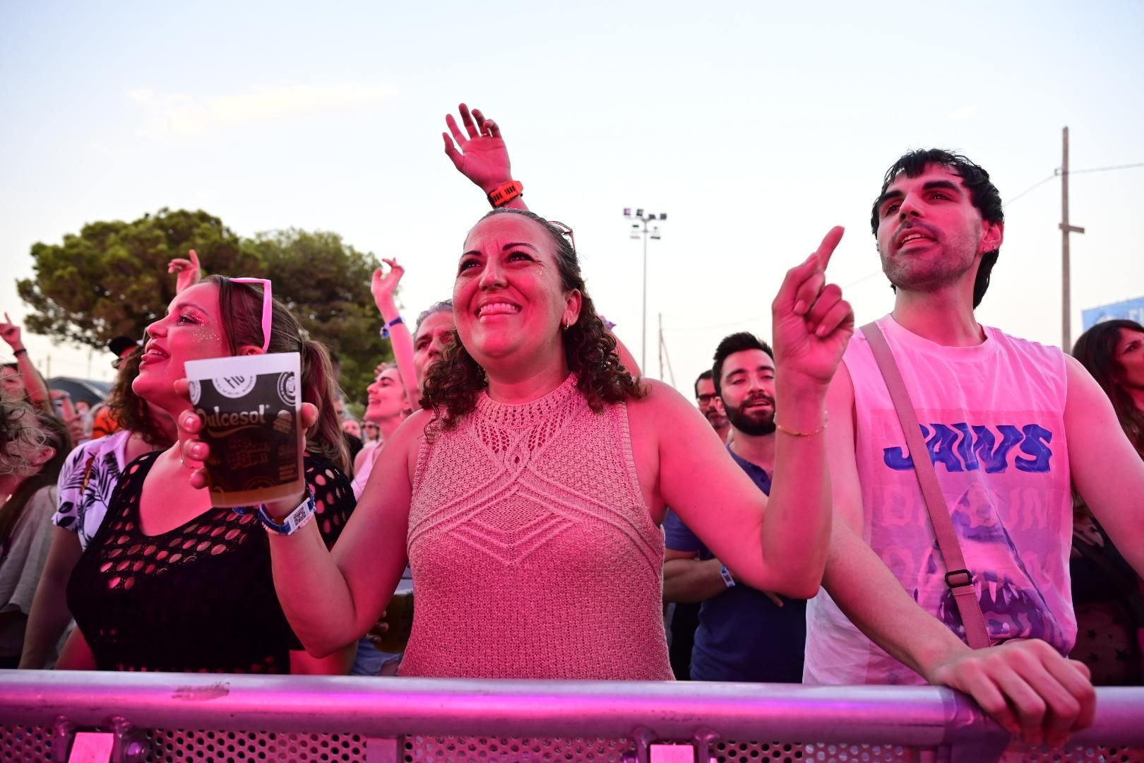 Galería | Los asistentes del FIB disfrutan de su primer día de festival