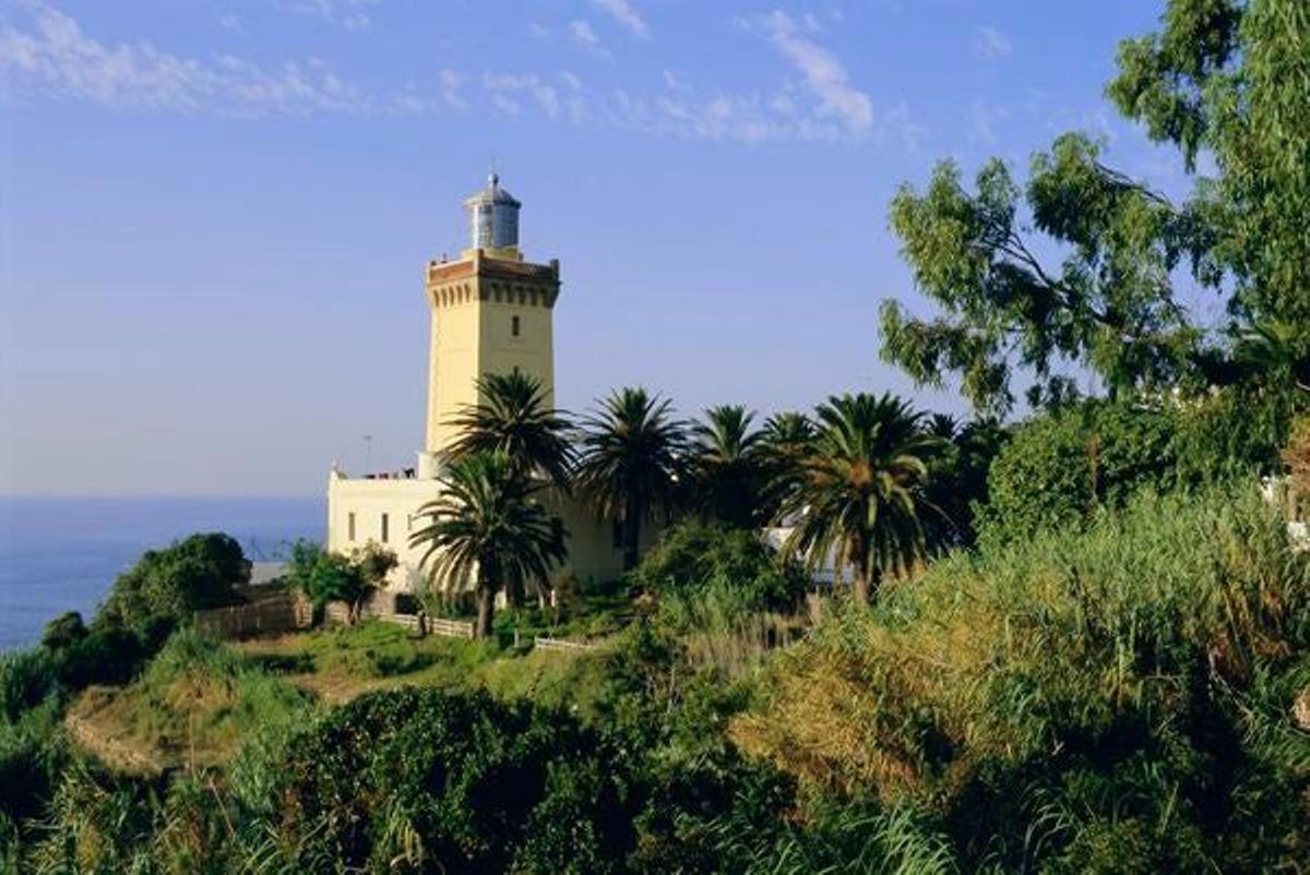 El cabo Espartel está a las afueras de la ciudad pero desde aquí se puede disfrutar de una preciosa vista