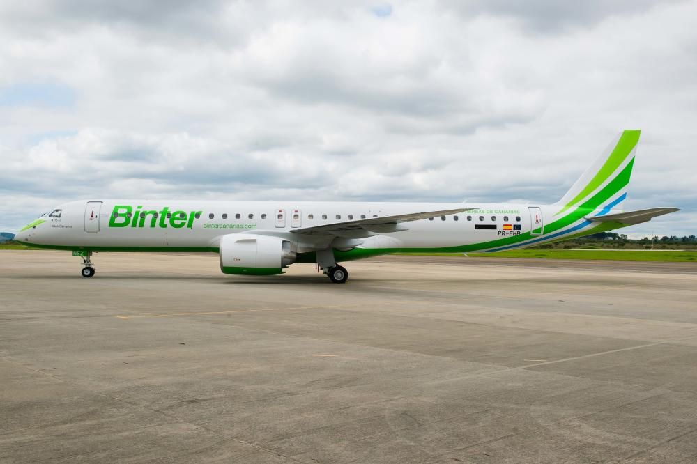 Presentación del nuevo avión de Binter