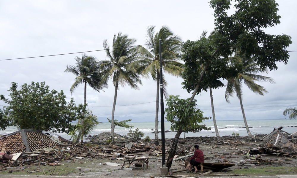 Un tsunami golpea Indonesia