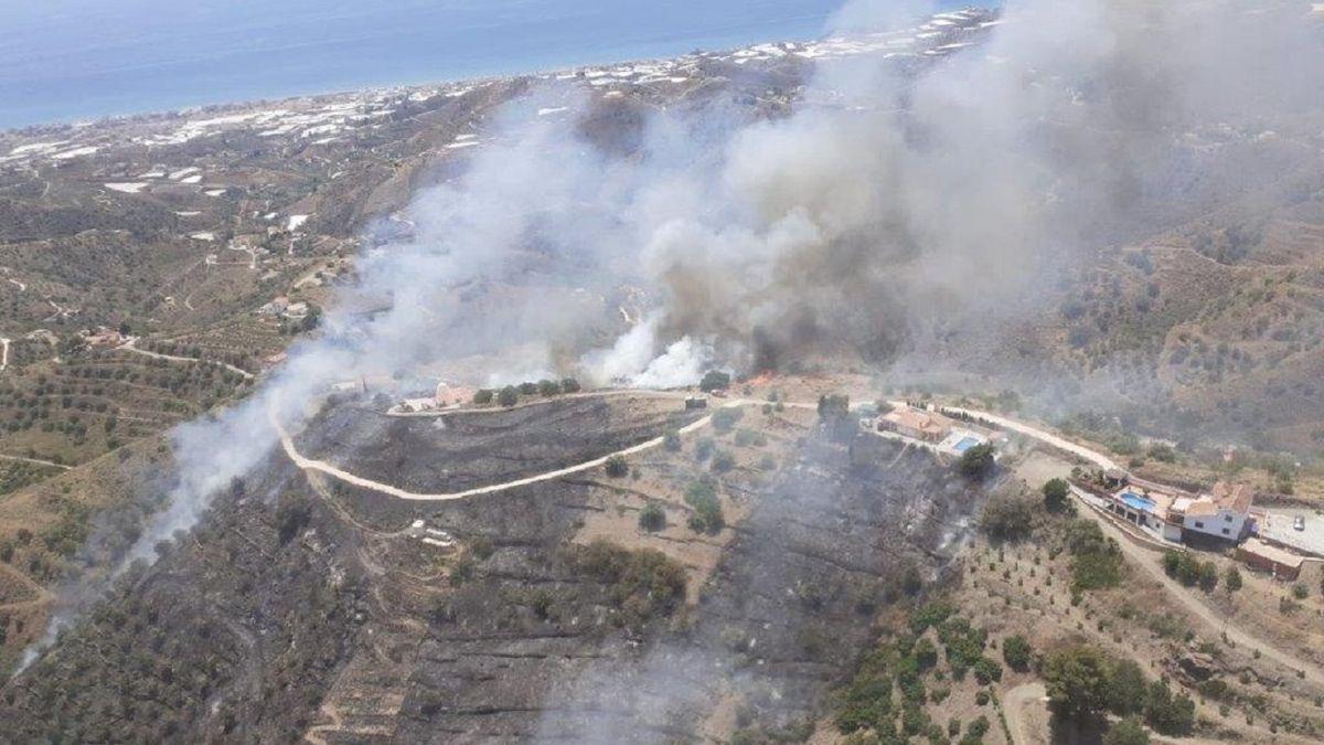 Imagen del inicio del incendio de Torrox.