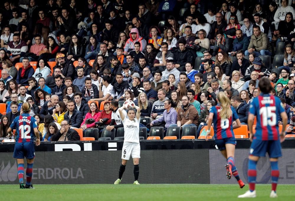 Derbi femenino en Mestalla