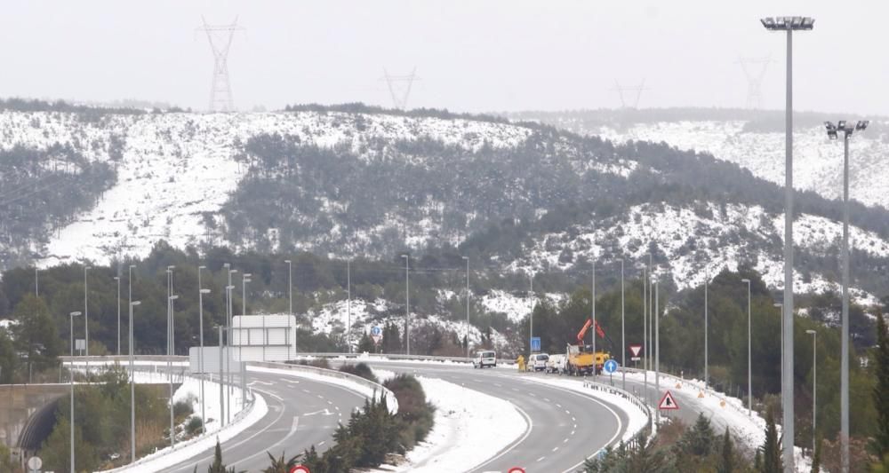 Efectos del temporal de nieve en Requena