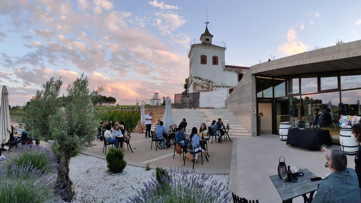 Bodega Sierra Norte apuesta por un concepto vanguardista del enoturismo.