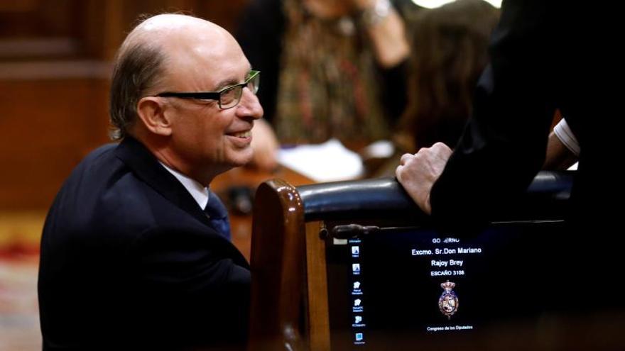 El ministro Cristóbal Montoro en el Congreso.