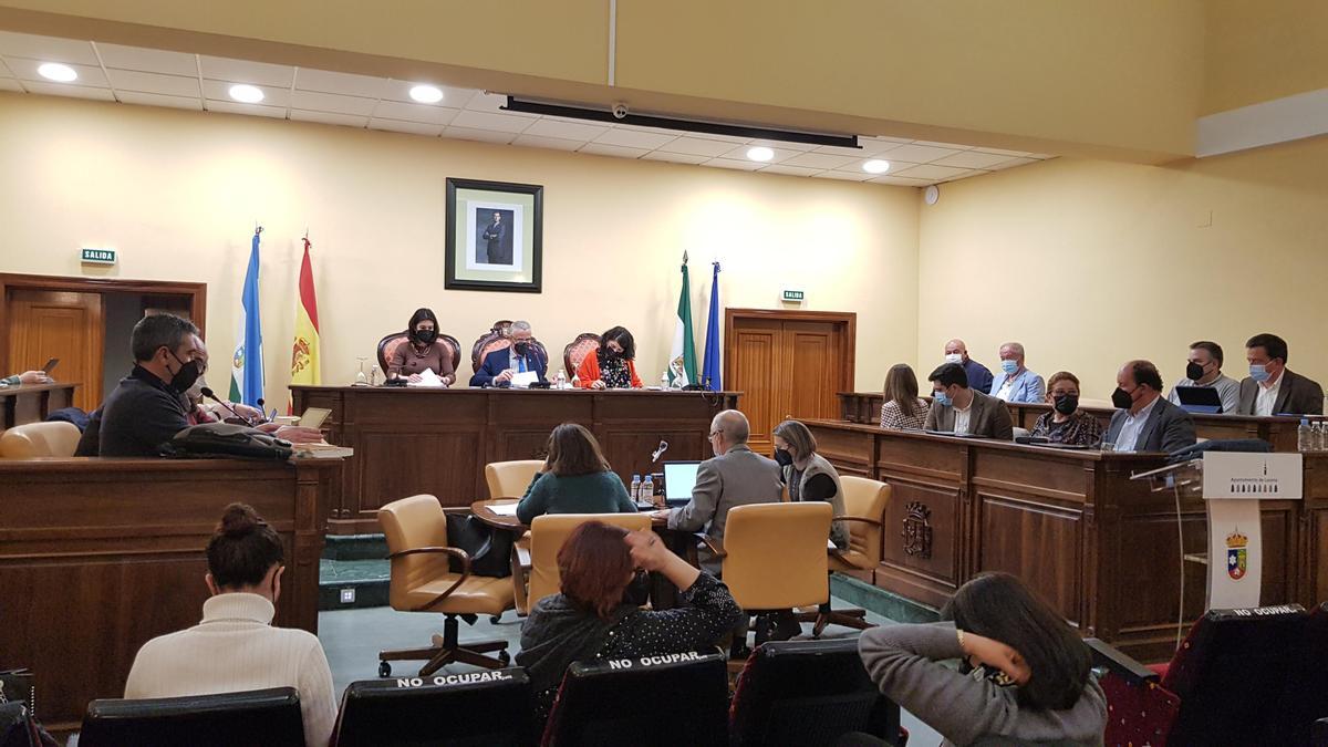 Imagen del último pleno celebrado en el Ayuntamiento de Lucena.