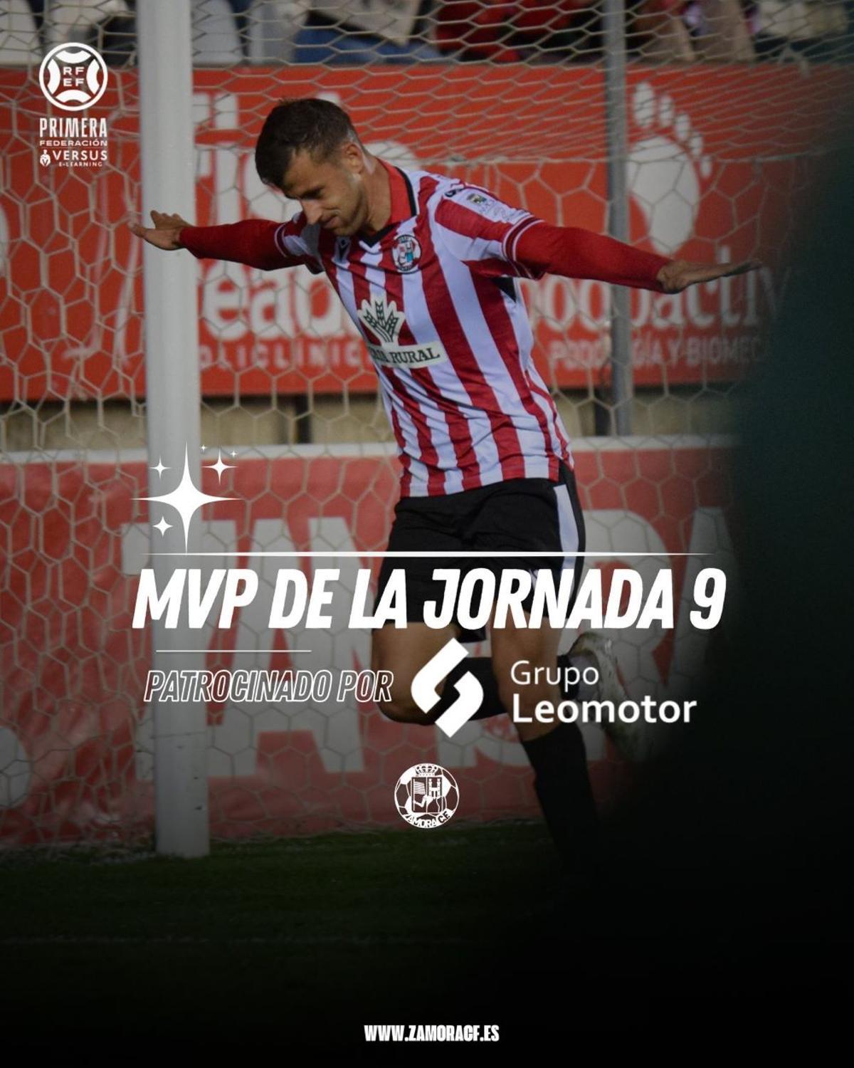 Eslava celebra un gol con la camiseta rojiblanca