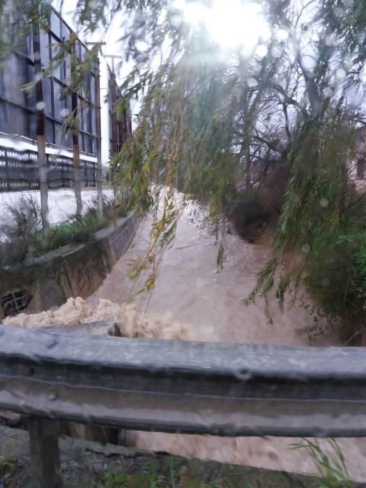 Desbordamiento del torrente de sa Fadrina a su paso  por Sant Llorenç