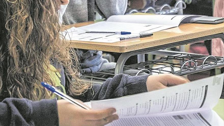 Polémica por un cuestionario de una profesora de Religión