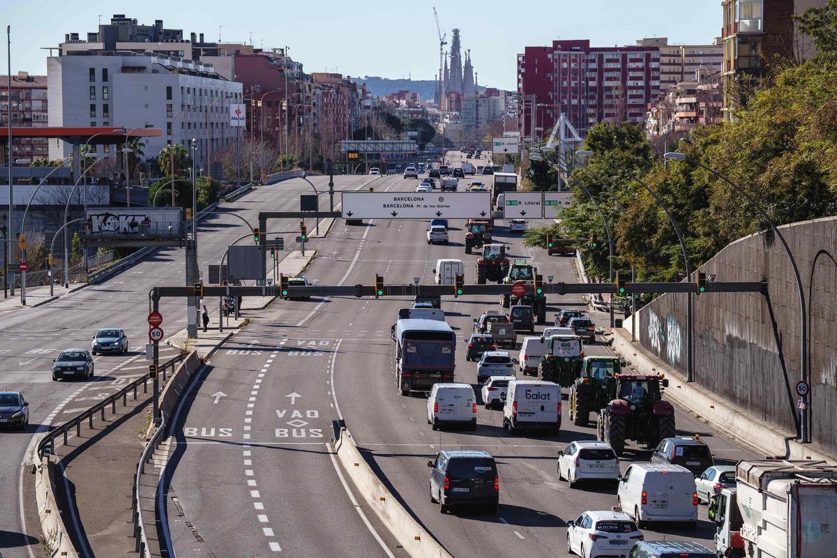 Les fotos de la marxa dels pagesos gironins cap a Barcelona