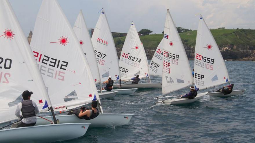 Vela: Los favoritos no fallan en el Trofeo Santa Catalina del Club de Regatas de Gijón