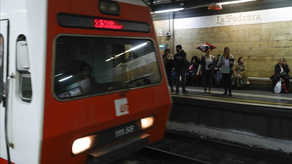 zentauroepp25378059 barcelona 14 03 2014 fgc ferrocarrils de la generalitat y la171130090840