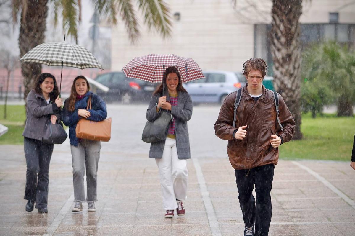 Esta semana solo un día se libra del paraguas en Córdoba