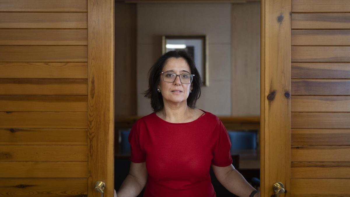 La consejera de Economía, Eva Valle, en su despacho.