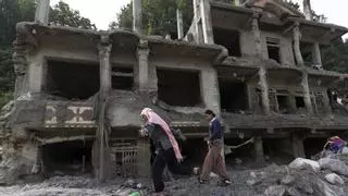 "Nuestra prioridad es identificar un millar de cuerpos": habla un español clave en el operativo de Cruz Roja tras la riada de Nepal