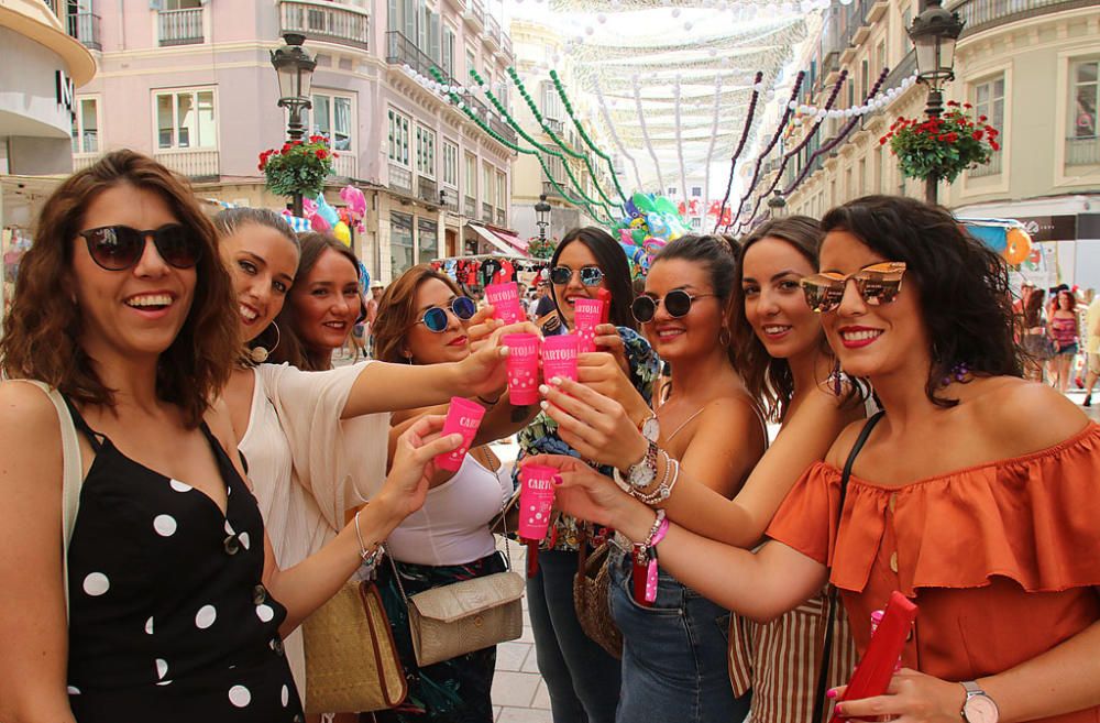 Calles llenas y mucho ambiente en el primer sábado de la feria.