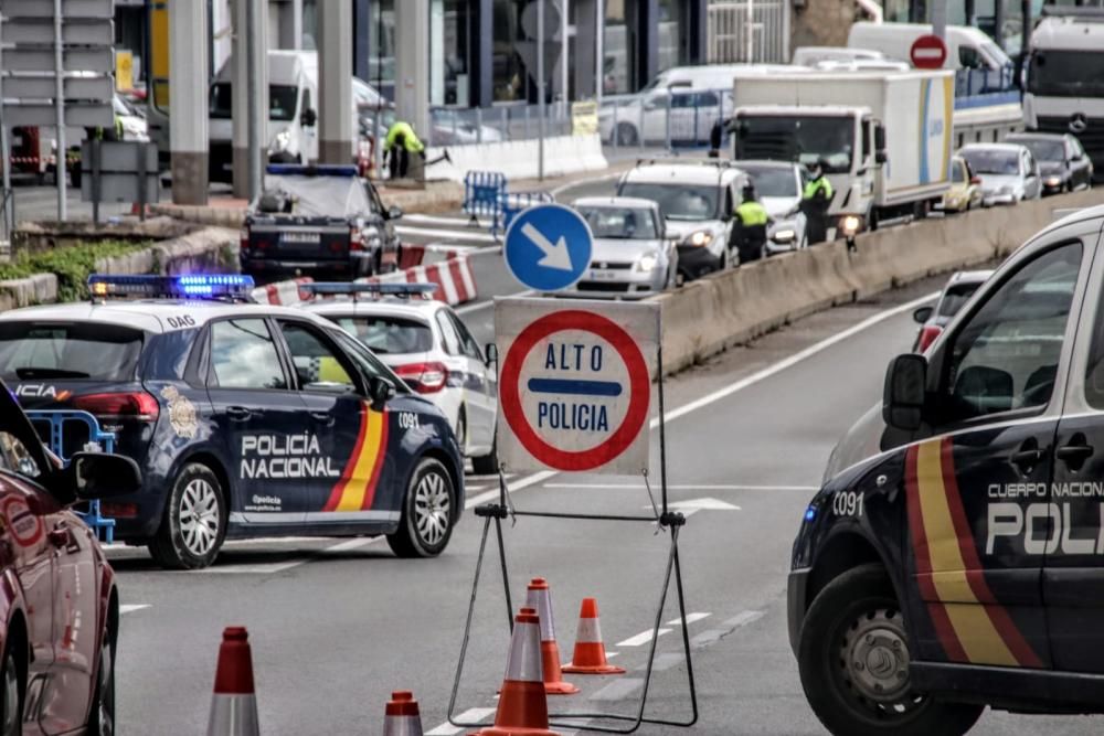 Alcoy intensifica el control de desplazamientos.