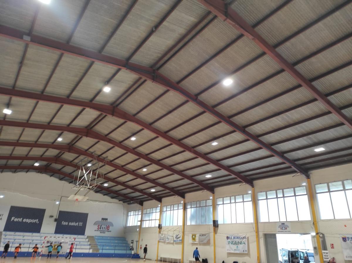 Nueva iluminación en La Bosca.