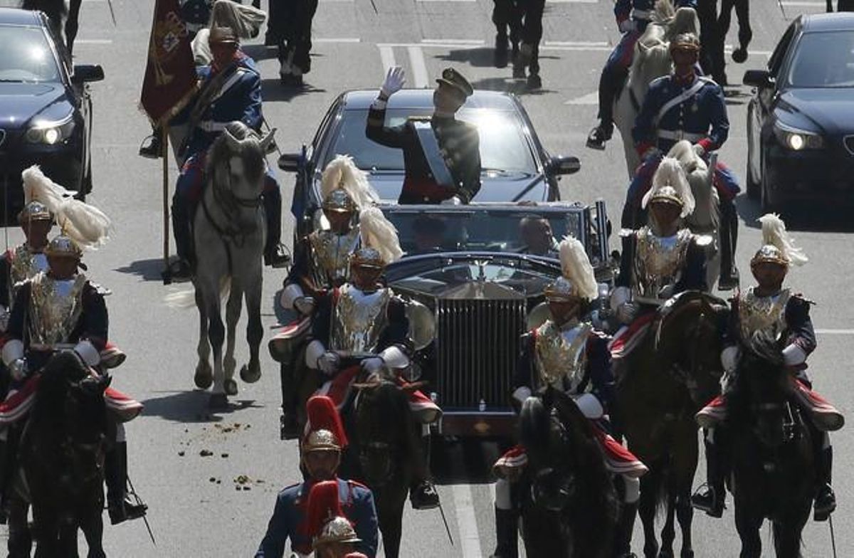 Desfilada després de la proclamació de Felip VI