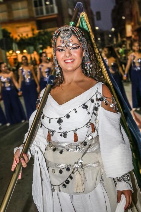 Los Moros y Cristianos toman las calles de Callosa