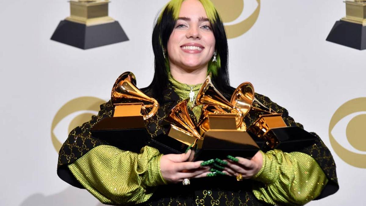 Billie Eilish bate récords en los Grammy 2020