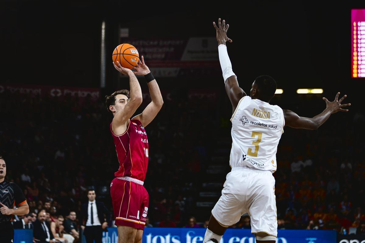 El Hiopos Lleida se mantuvo agazapado hasta que despertó en la segunda mitad