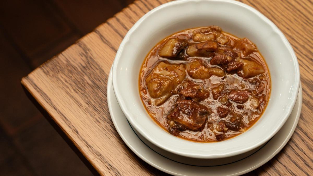 El 'capipota' del Cafè de l'Acadèmia.