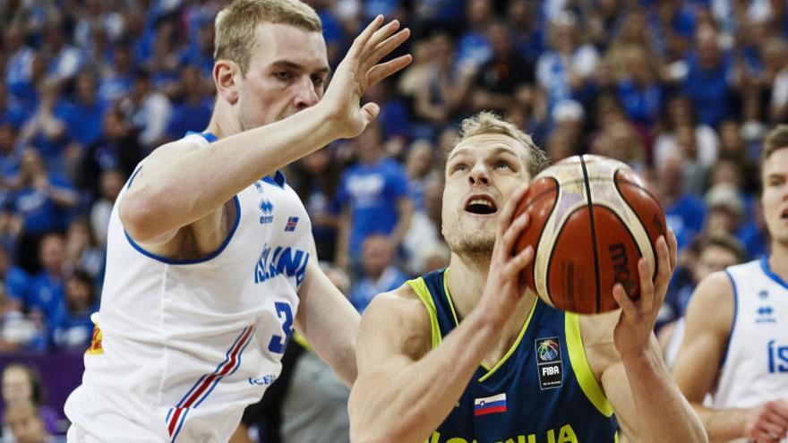 Eslovenia vence a Islandia en el Eurobasket.