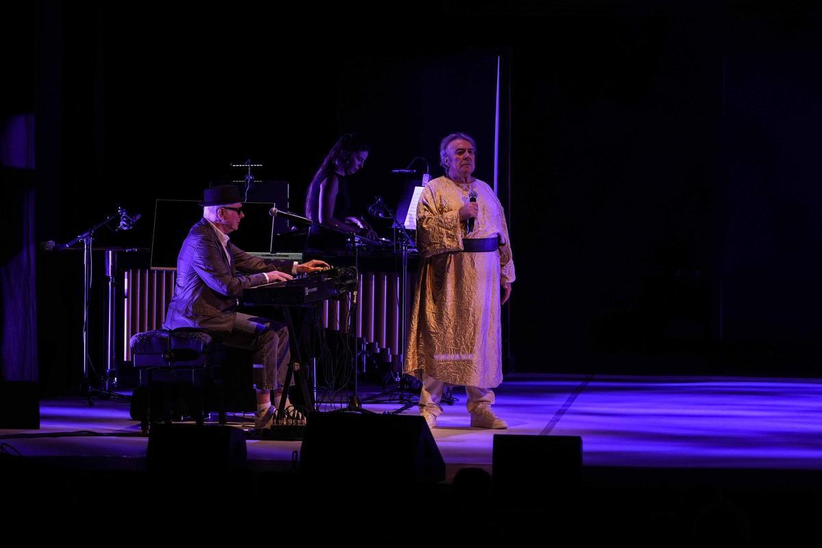Del universo de Los Planetas a la ópera electrónica de Teddy Bautista