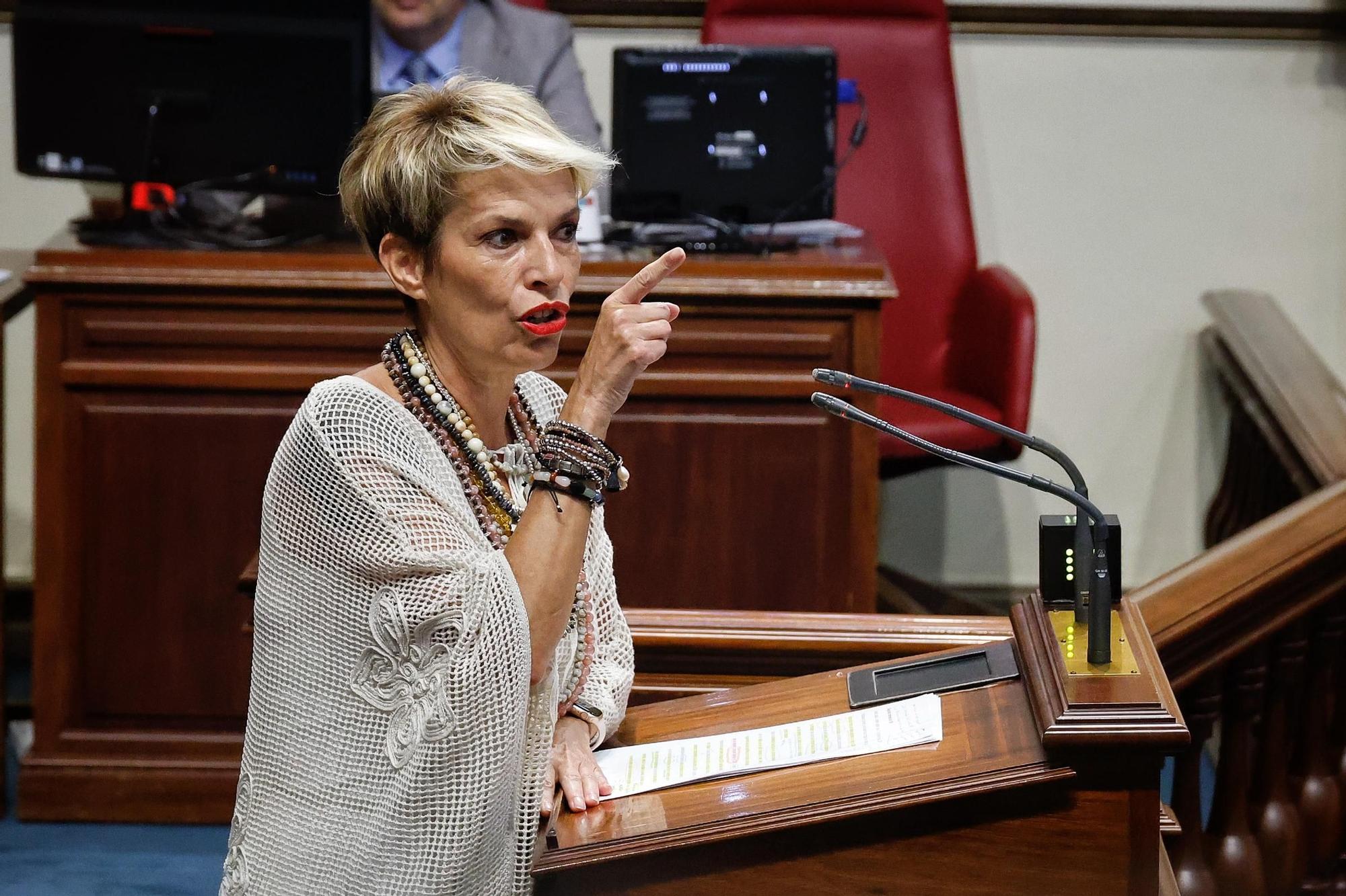 Pleno del Parlamento de Canarias, este miércoles