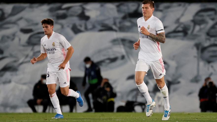 El madridista Kroos, positivo en Covid-19