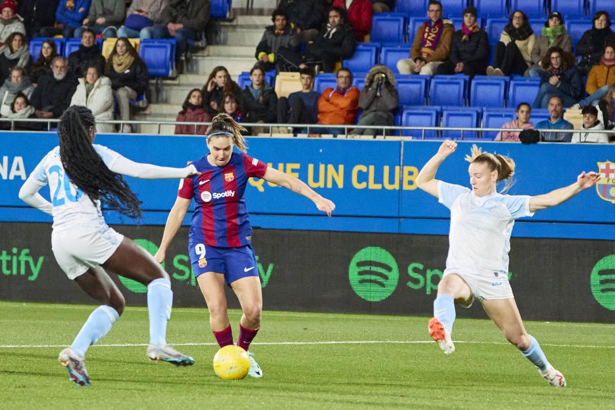 LigaF Jornada 13: FC Barcelona - Levante Las Planas. Las mejores imágenes del partido en el Estadi Johan Cruyff