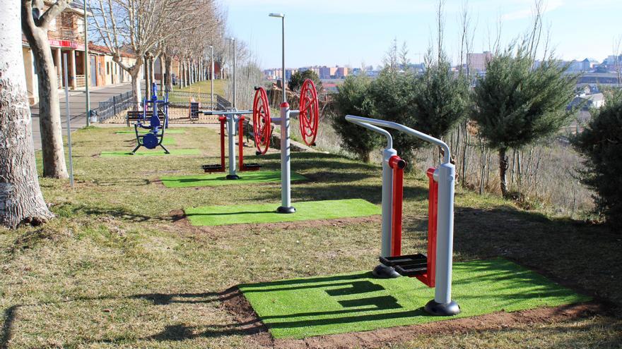 La Alberca estrena un gimnasio al aire libre