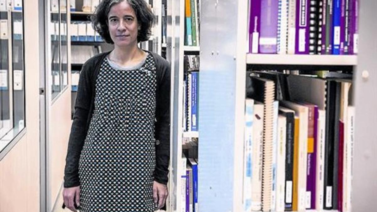 La doctora Olimpia de la Rosa, miembro de Médicos sin Fronteras, en la sede del organismo de Barcelona.