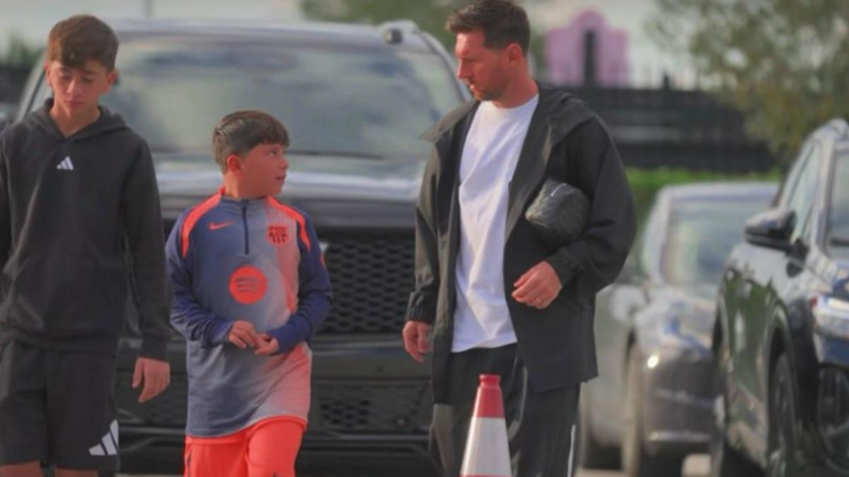 Leo Messi llega al primer entreno del Inter Miami con sus hijos.