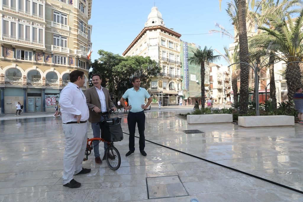 Así luce la nueva Plaza de la Reina tras la reforma integral