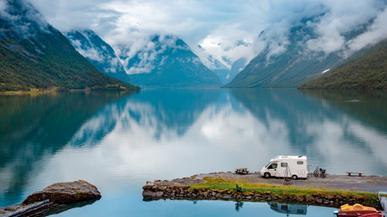 Europa también tiene su ruta 66: está cerca de España, atraviesa paisajes de cuento y está arrasando entre los viajeros