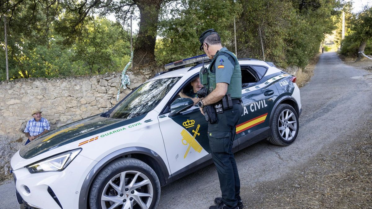 Detenido tras matar a un hombre y atrincherarse durante horas con la mujer del fallecido en Granada