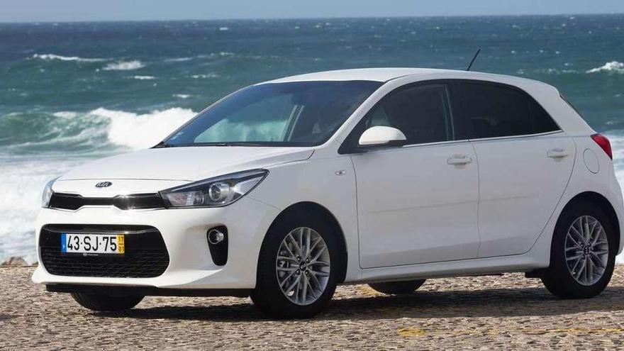 Modelo Kia Rio, ganador de las votaciones de enero.