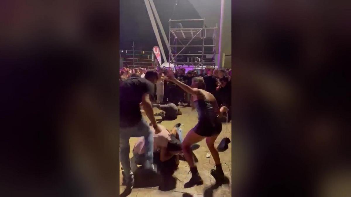 Brutal pelea en una fiesta de Halloween en Las Palmas de Gran Canaria.