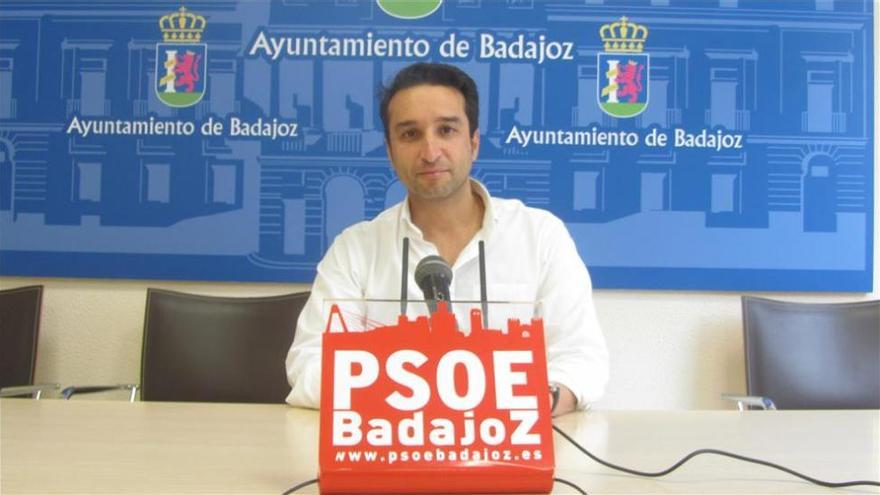 El PSOE de Badajoz renuncia a la moción de censura tras el cambio de portavoz en C&#039;s