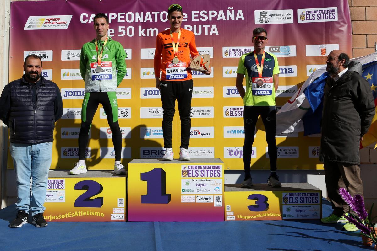 Podio masculino de los 50K