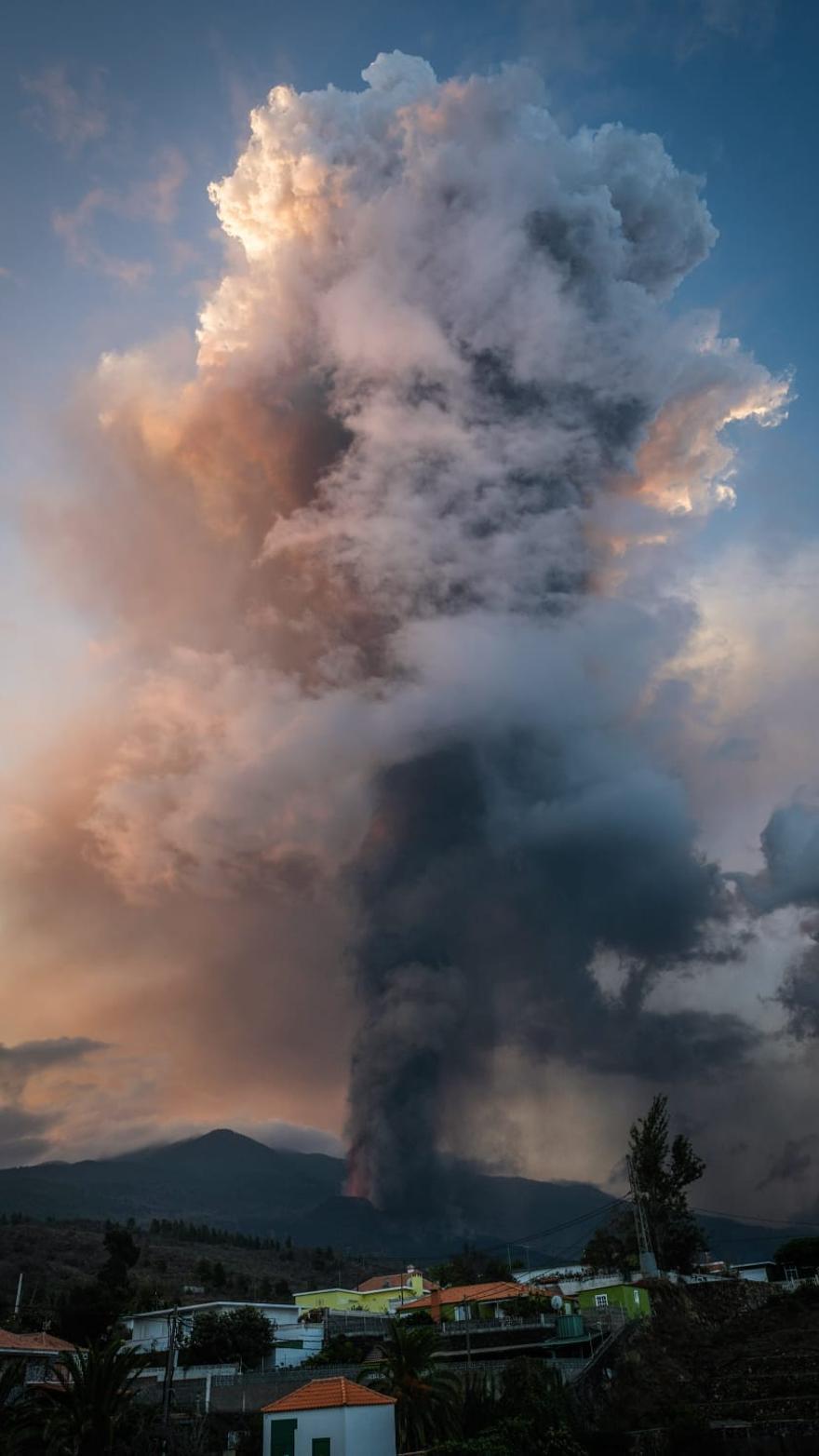 Explosión del volcán en La Palma.