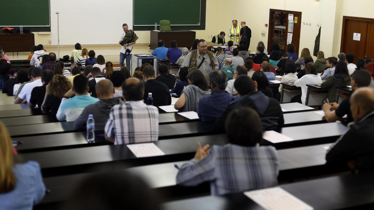 Imagen de uno de los exámenes de oposición el pasado año en la Facultad de Medicina de la Universidad de Zaragoza.