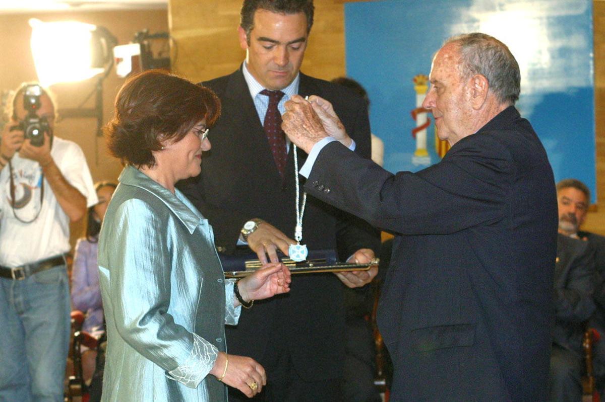Fina Casadelrrey (2003)