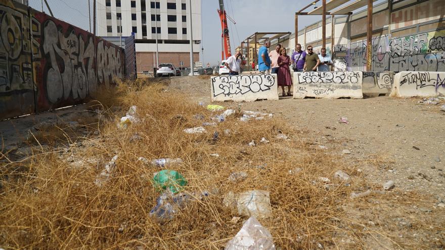 Ejemplo de una escombrera que se encuentra en la barriada de La Princesa