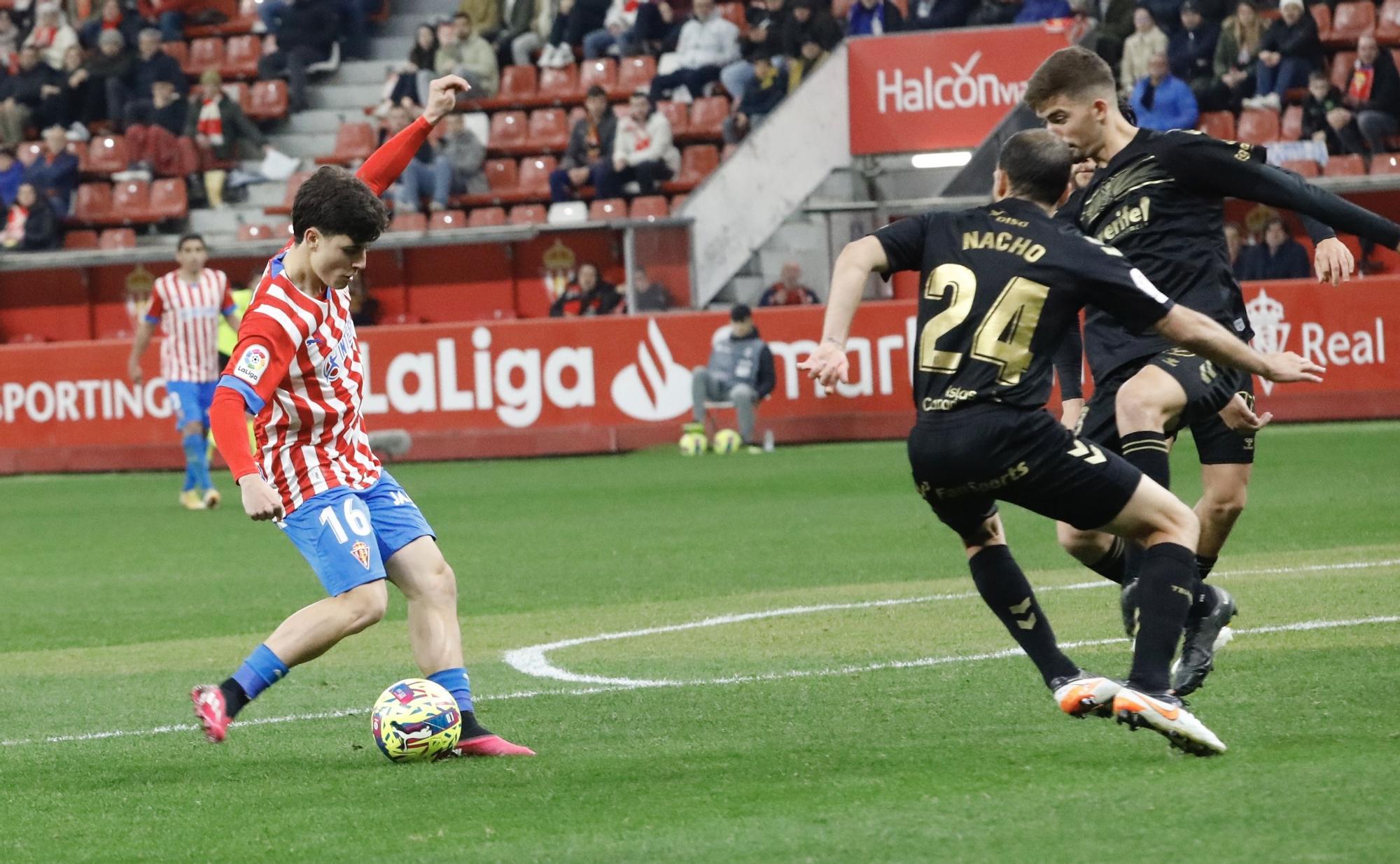 Así se vivió el encuentro entre el Sporting y el Tenerife