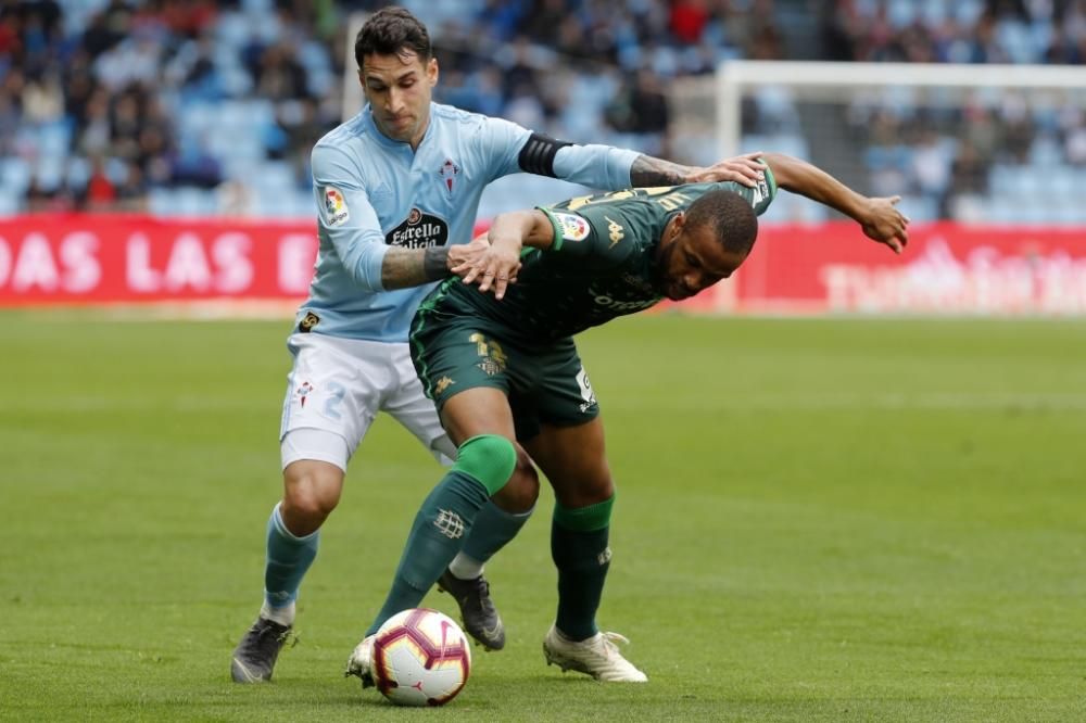 El Celta - Betis de Balaídos, en fotos. // A. Villar | J. Lores